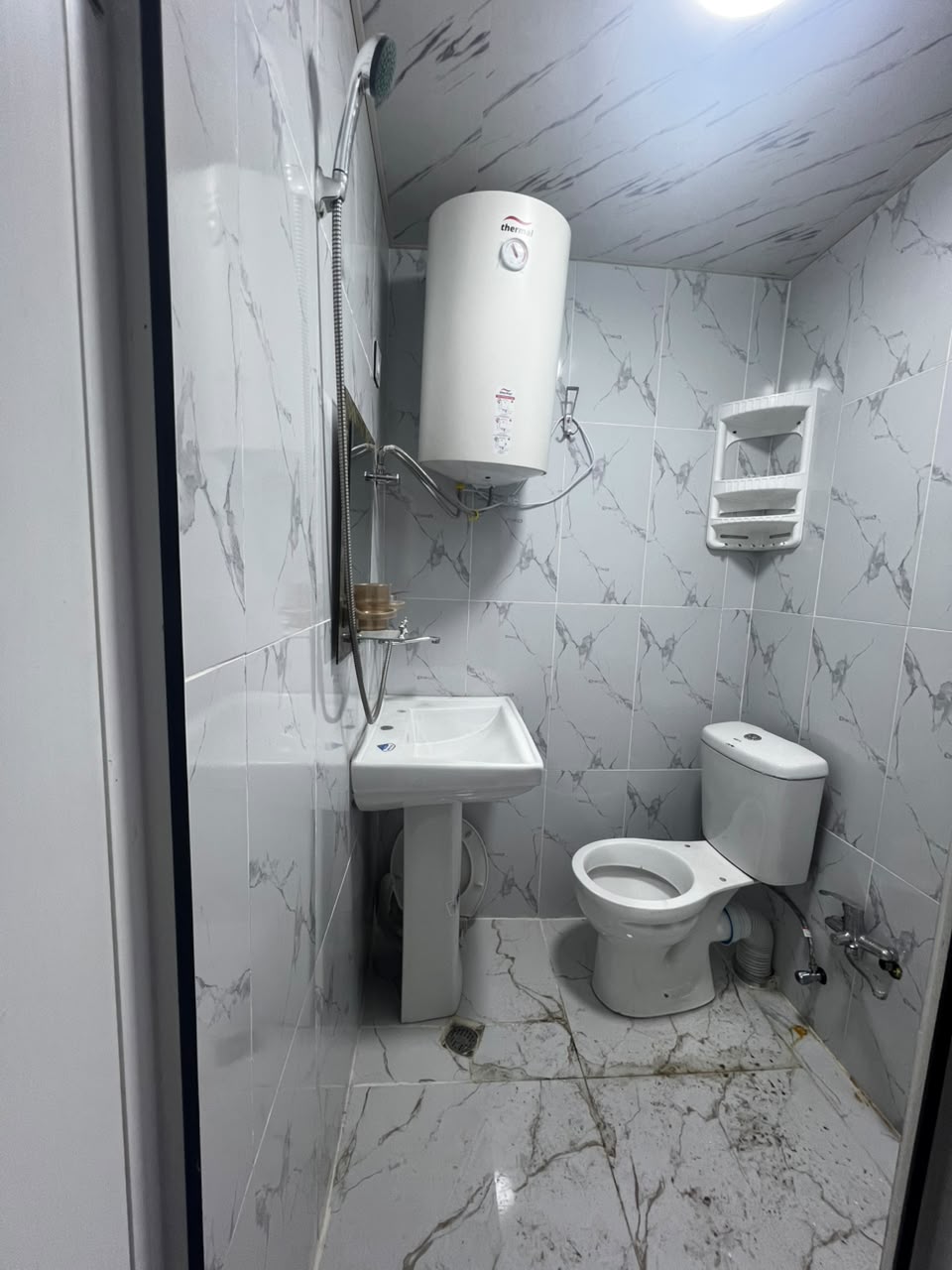 Bakı şəhəri, Bakıxanov — obyekt kirayə verilir - 5