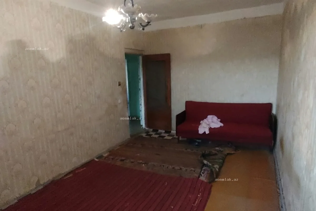 Bakı şəhəri, Qaraçuxur — 4 otaqlı köhnə tikili satılır - 2