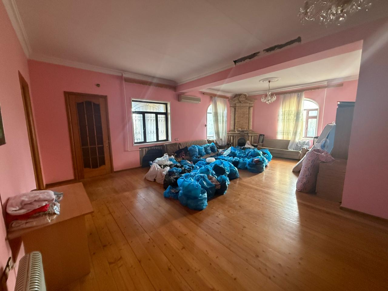 Bakı şəhəri, Bakıxanov — 9 otaqlı həyət evi satılır - 10