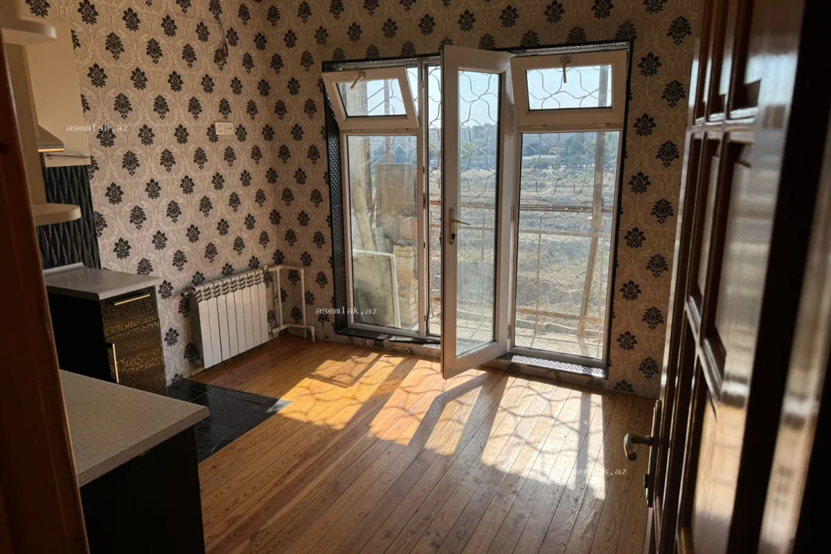 Bakı şəhəri, Suraxanı rayonu — 4 otaqlı köhnə tikili satılır - 14