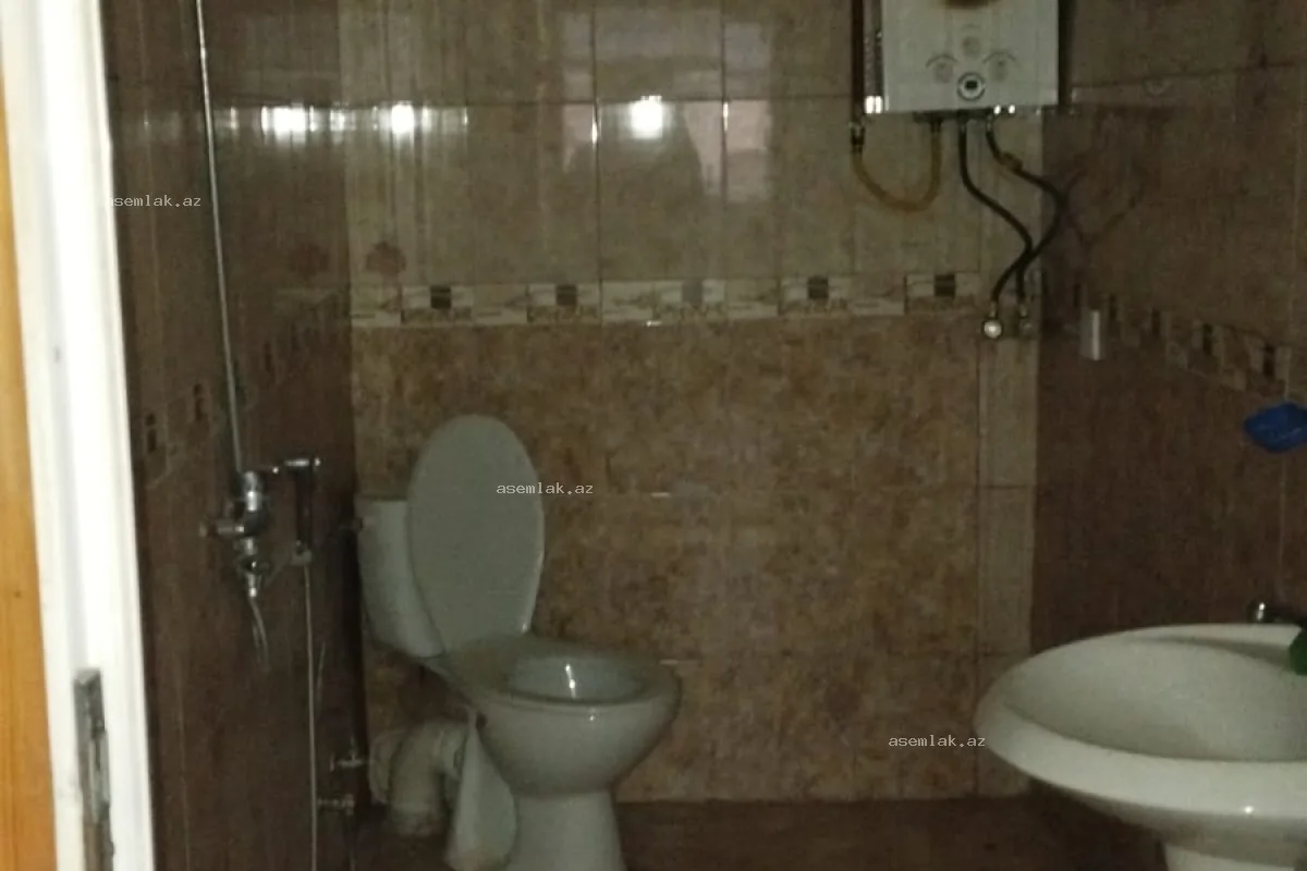 Bakı şəhəri, Binəqədi rayonu — 2.2 sot həyət evi satılır - 4