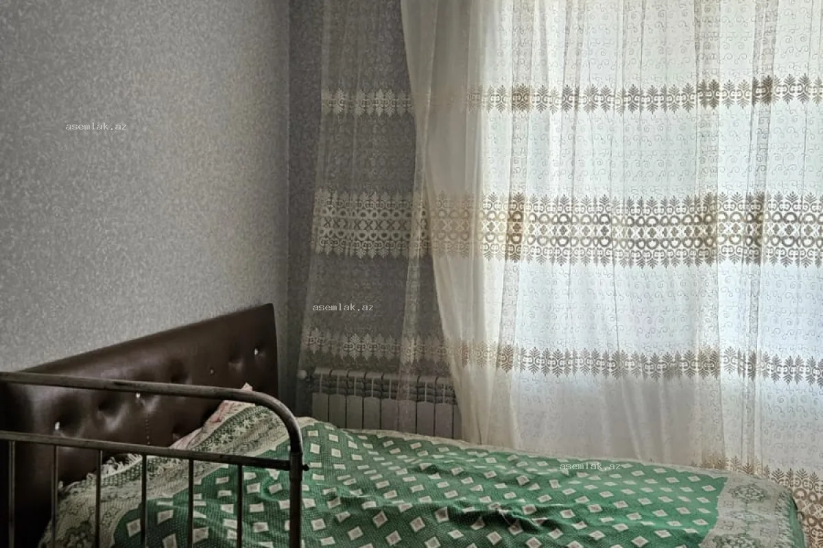 Bakı şəhəri, Binəqədi rayonu — 4 otaqlı köhnə tikili satılır - 11