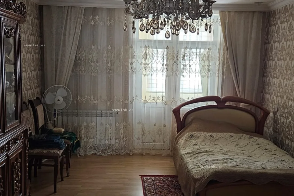 Bakı şəhəri, Binəqədi rayonu — 4 otaqlı köhnə tikili satılır - 9