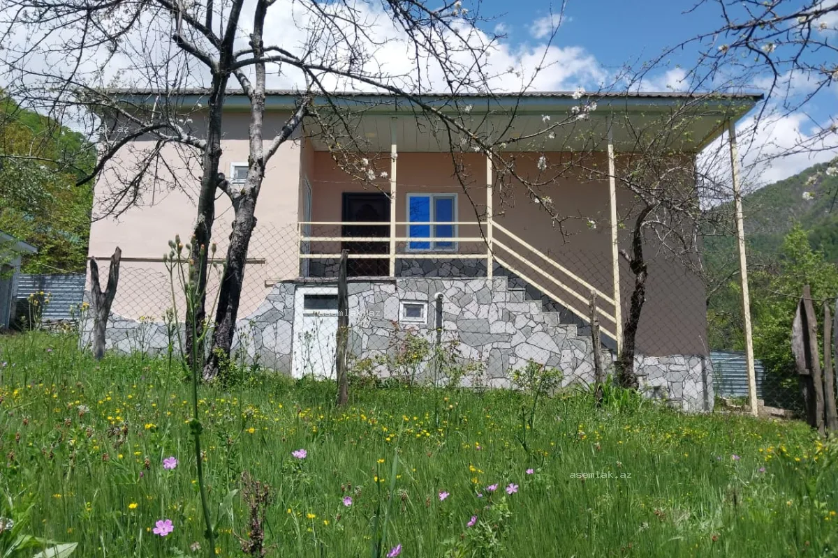 İsmayıllı rayonu, İsmayıllı rayonu — 11 sot həyət evi satılır