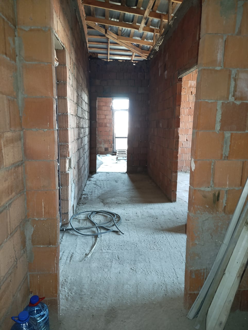 Bakı şəhəri, Bakıxanov — 2 otaqlı mənzil satılır