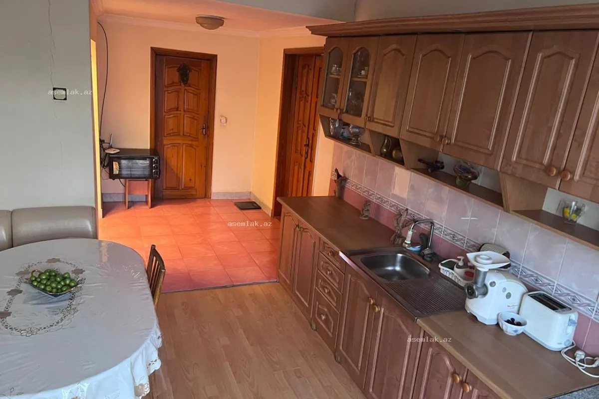Bakı şəhəri, Bakıxanov — 6 sot həyət evi satılır - 14