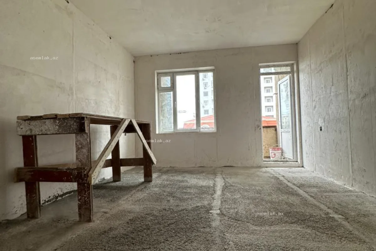 Bakı şəhəri, Nizami rayonu — 4 otaqlı köhnə tikili satılır - 2