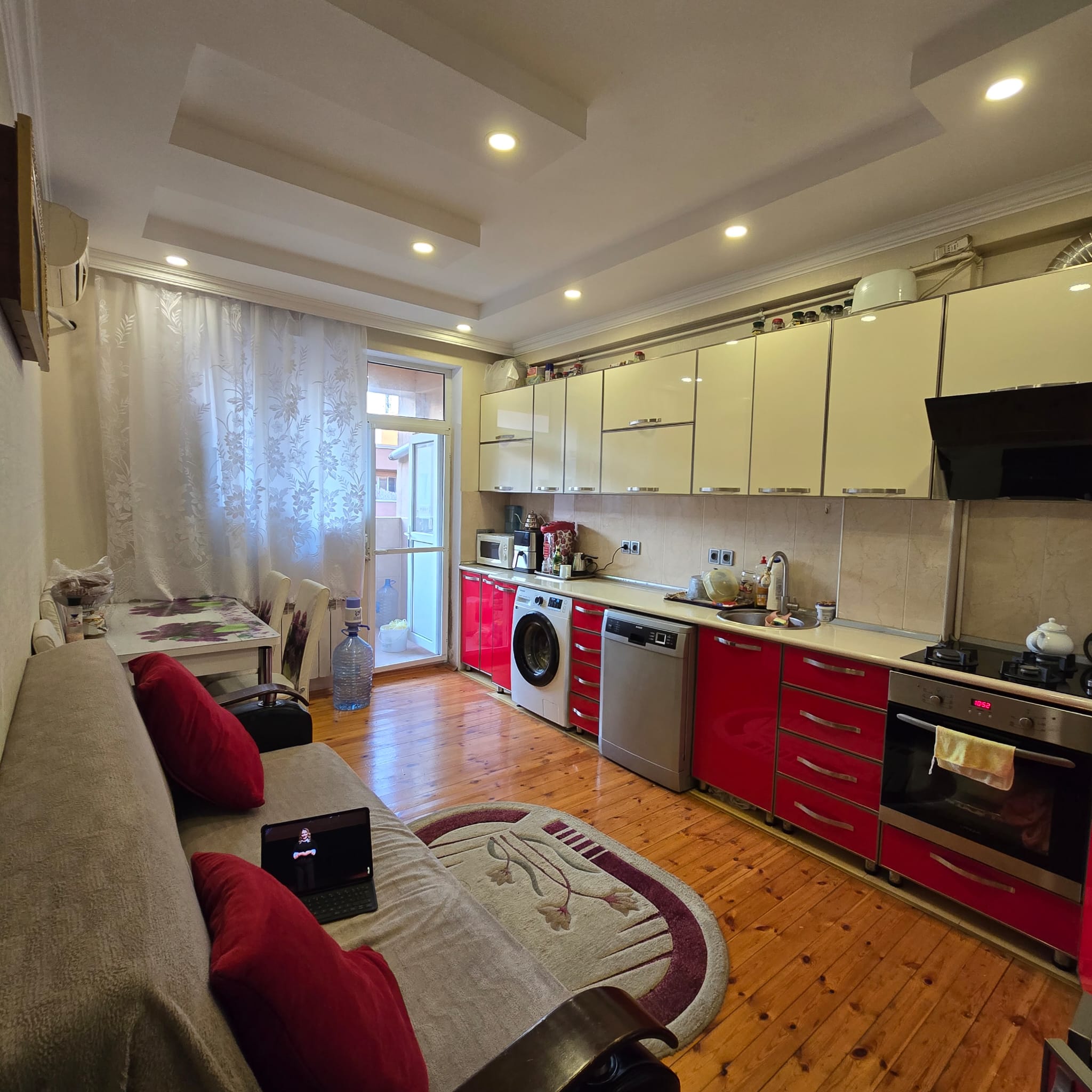 Bakı şəhəri, Bakıxanov — 4 otaqlı mənzil satılır - 5