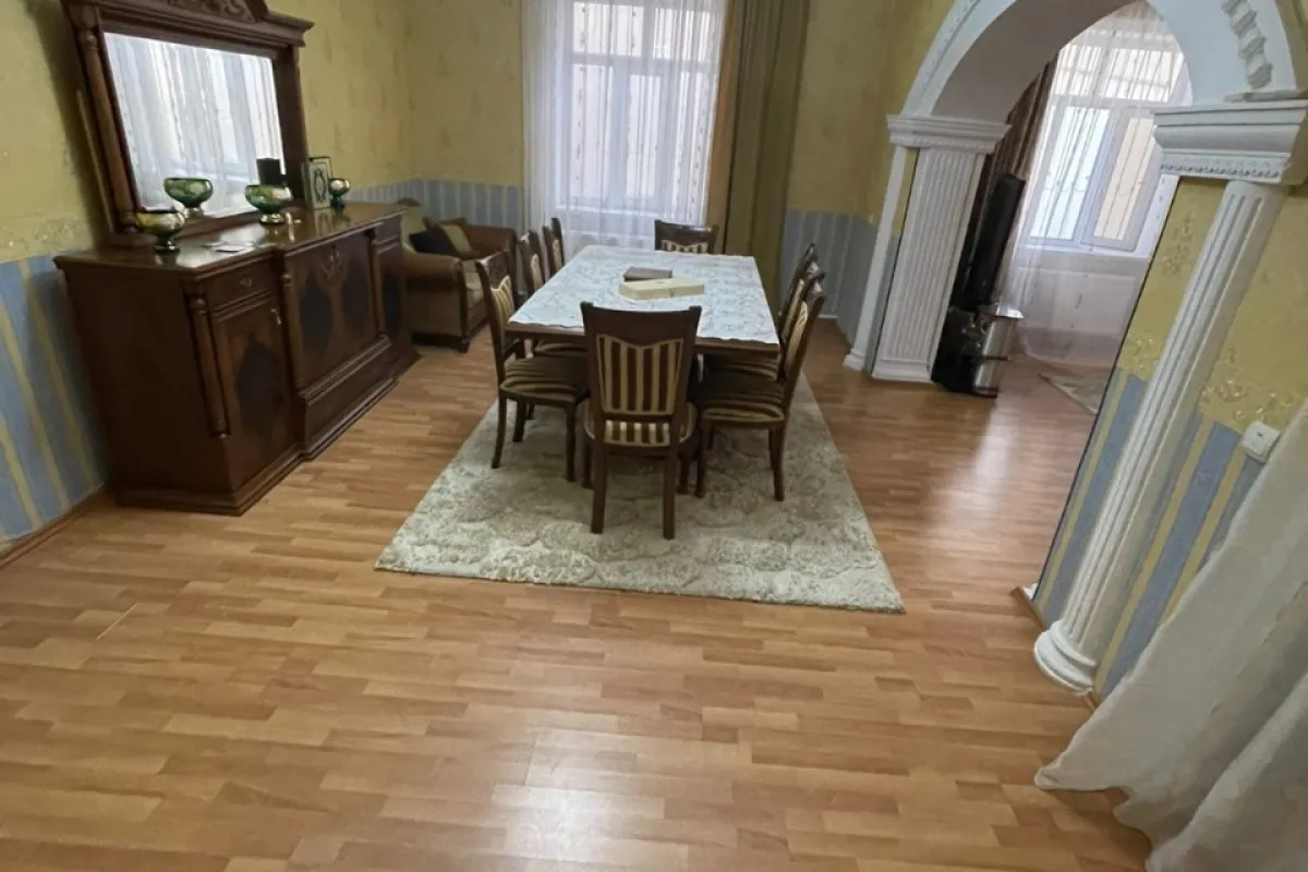 Şəki şəhəri — 300 sot həyət evi satılır - 6