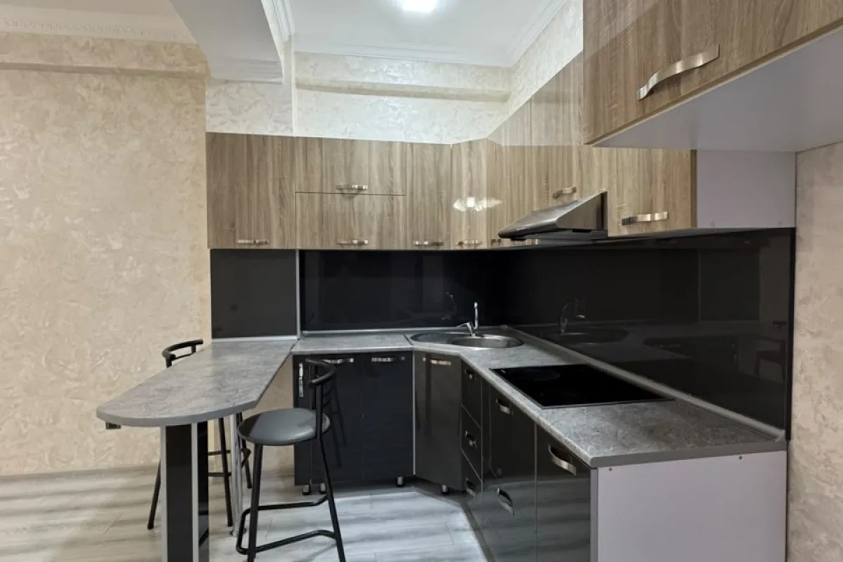 Bakı şəhəri, Bakıxanov — 3 otaqlı mənzil satılır - 8