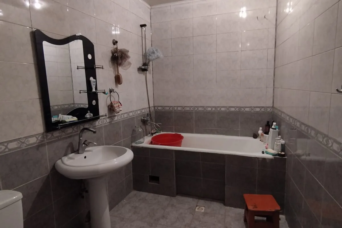 Bakı şəhəri, Yasamal rayonu — 2 sot həyət evi satılır - 14