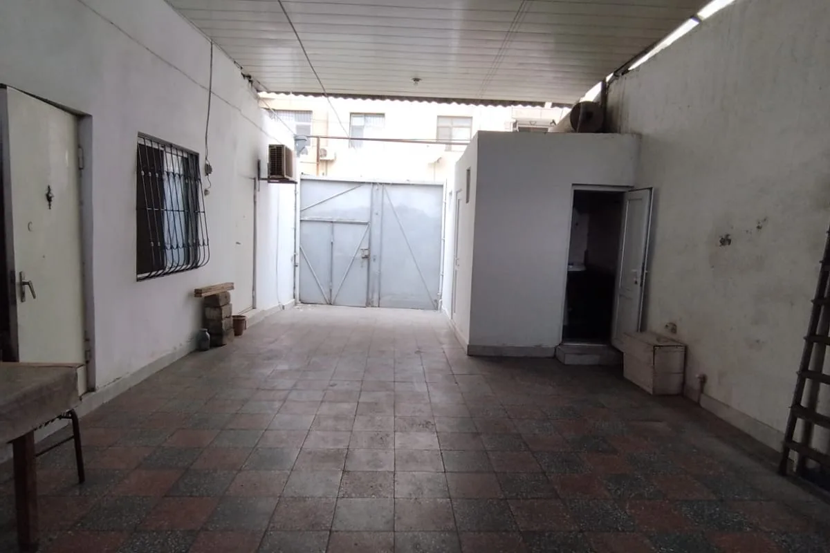 Bakı şəhəri, Yasamal rayonu — 2 sot həyət evi satılır - 17