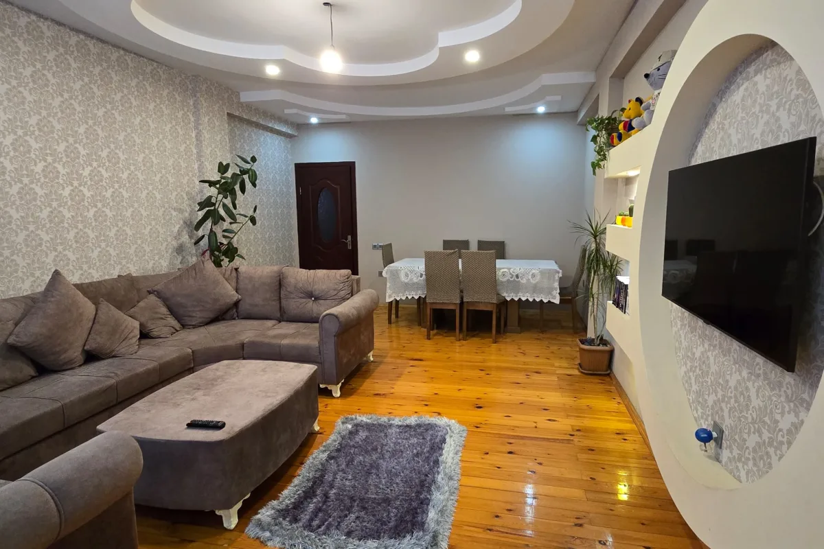 Bakı şəhəri, Bakıxanov — 4 otaqlı mənzil satılır - 3