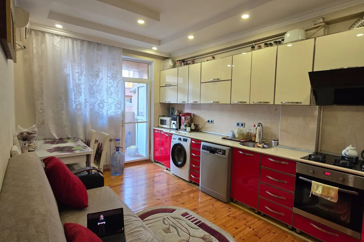 Bakı şəhəri, Bakıxanov — 4 otaqlı mənzil satılır - 5