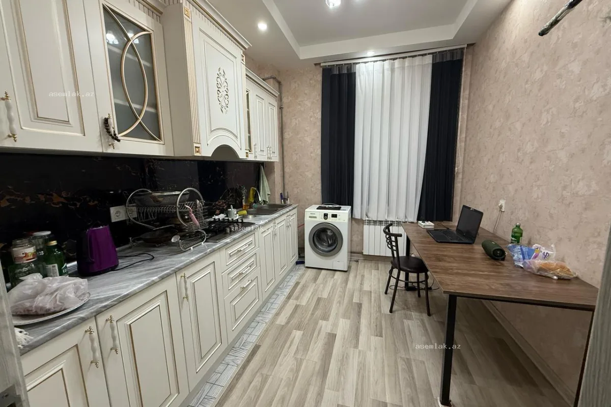 Bakı şəhəri, Bakıxanov — 2 otaqlı mənzil satılır