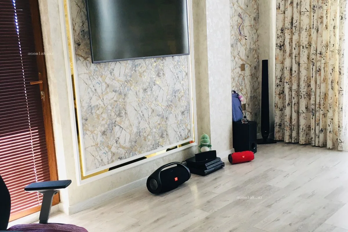 Bakı şəhəri, Bakıxanov — 2 otaqlı mənzil satılır - 3