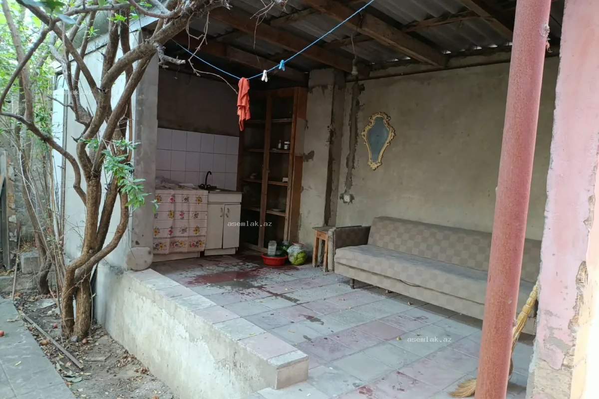 Bakı şəhəri, Qaraçuxur — 5 sot həyət evi satılır - 10
