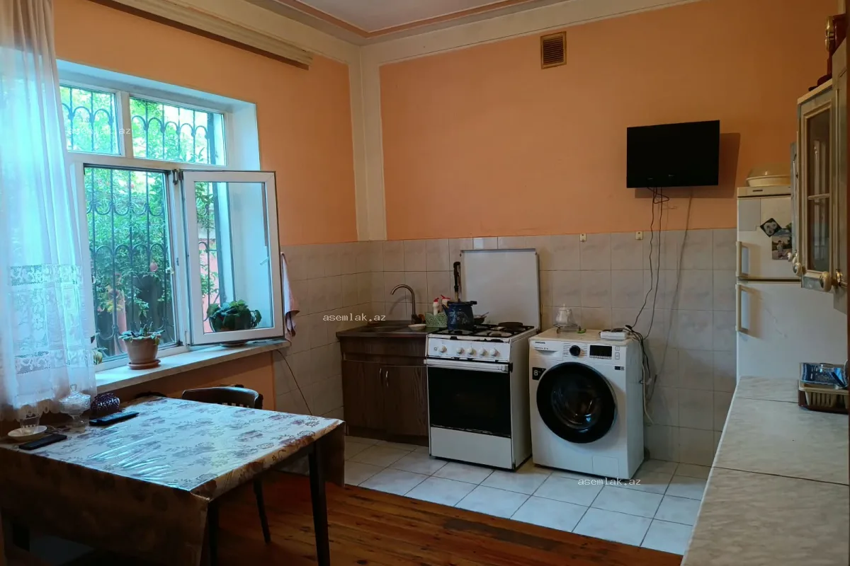 Bakı şəhəri, Qaraçuxur — 5 sot həyət evi satılır - 15
