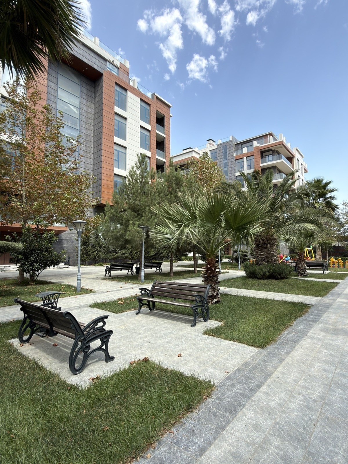Bakı şəhəri, Səbail rayonu — 4 otaqlı mənzil satılır - 12