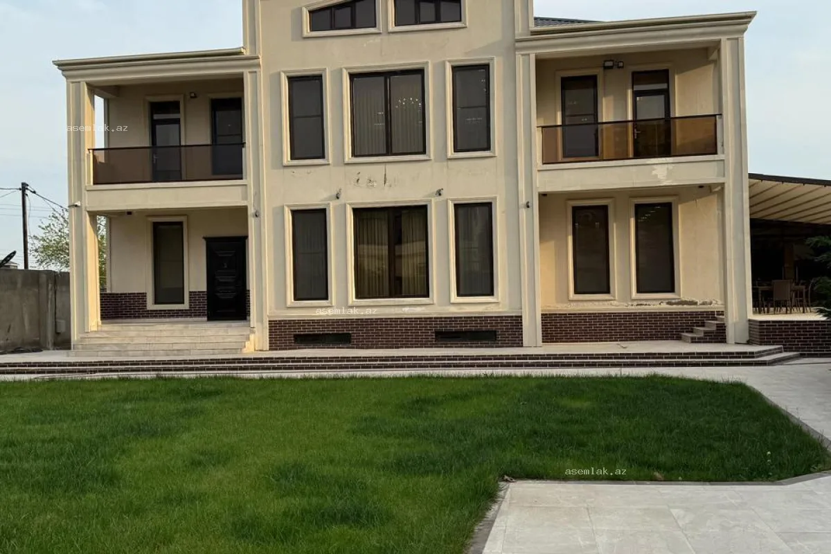 Xırdalan şəhəri — 14 sot həyət evi satılır