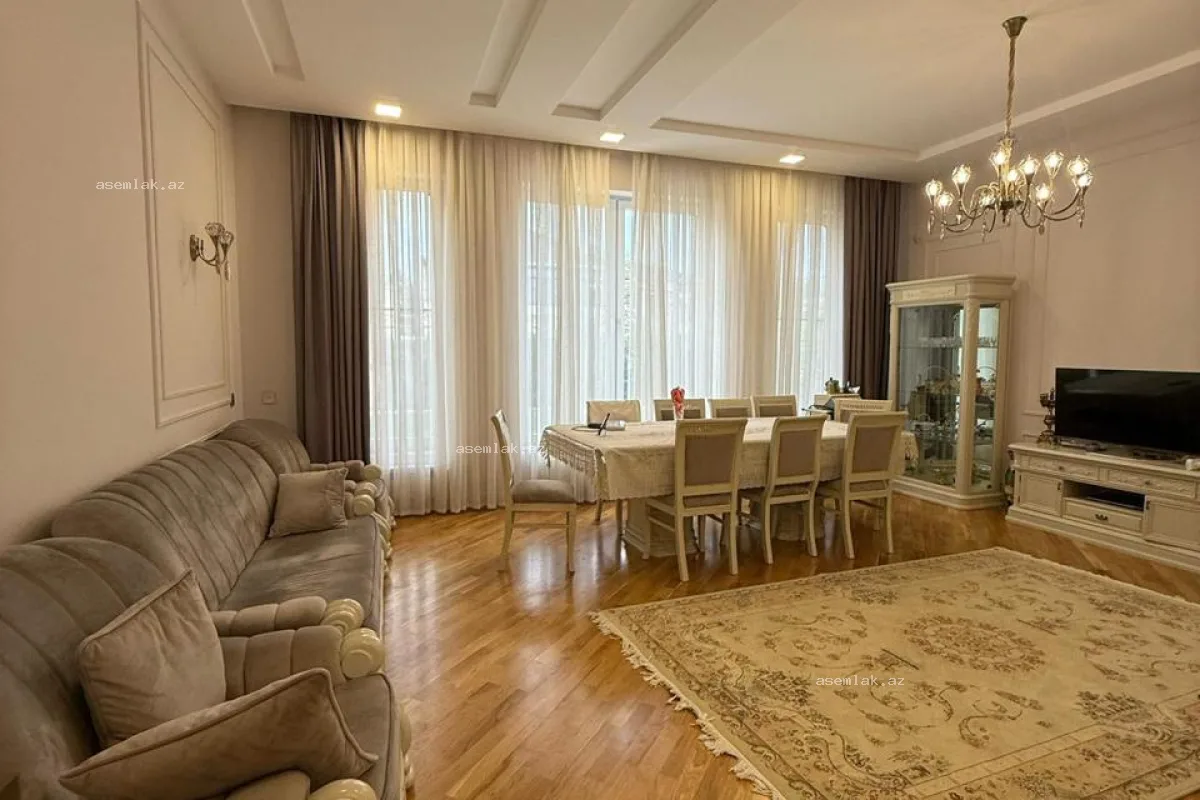 Xırdalan şəhəri — 14 sot həyət evi satılır - 2